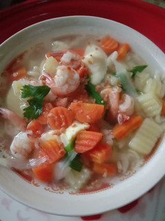 Foto resep "soup tofu udang ceria"😘👍🏼