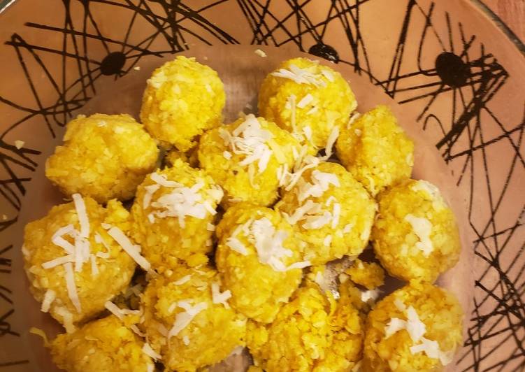 Steps to Make Super Quick Homemade Lemon, coconut honey energy balls