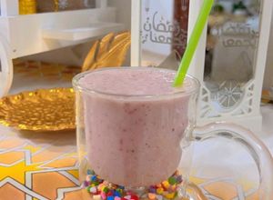 صورة لوصفة ميلك شيك بالفراولة🥤🍓