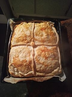 Una foto de Empanada de atún