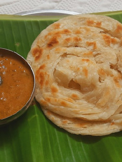 லேயர் பரோட்டா(layer parotta recipe in tamil) செய்முறை முக்கிய புகைப்படம்