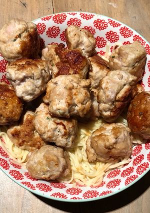 Une photo de Boulettes de porc caramélisées (Bun Cha)