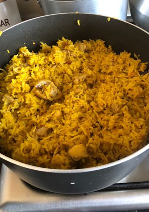 A picture of Chicken boneless biryani.