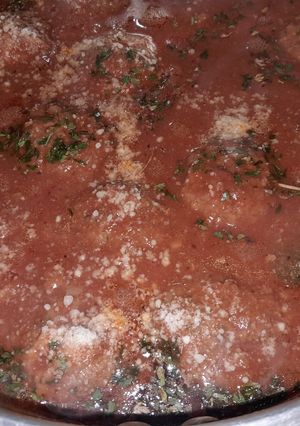 Una foto de Salsa con Albóndigas