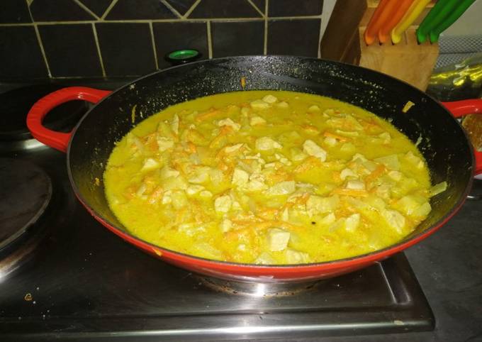 Step-by-Step Guide to Make Any-night-of-the-week Caitlin Chicken Coconut Curry - Super Simple Recipes