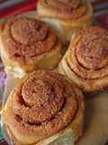 Cinnamon rolls/Rollos de canela caseros 😋