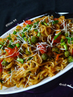 वेजिटेबल मैगी (Vegetable maggi recipe in Hindi) रेसिपी मुख्य फोटो
