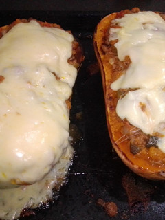 Una foto de Calabaza rellena de verduras y carne al horno