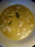 Sopita de fideos con crema de alverja