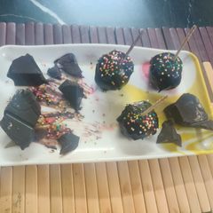 A picture of Chocolate lolly pops Christmas spoon.