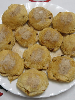 Una foto de Hojaldres rellenos
