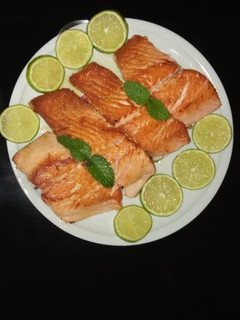 Una foto de Salmón a la plancha
