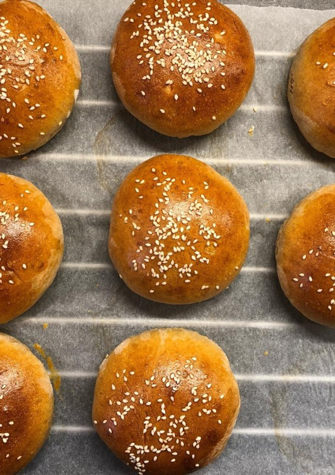 Una foto de Bollos de hamburguesa