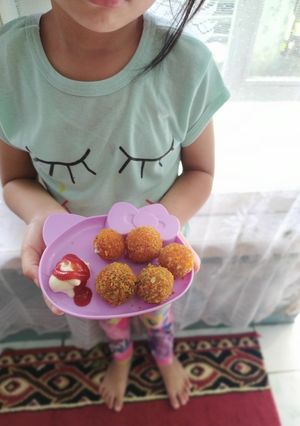 Foto resep Cilok kripsi pelangi isi keju