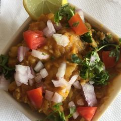 A picture of Matra chaat.