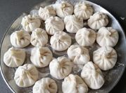 A picture of pork wontons