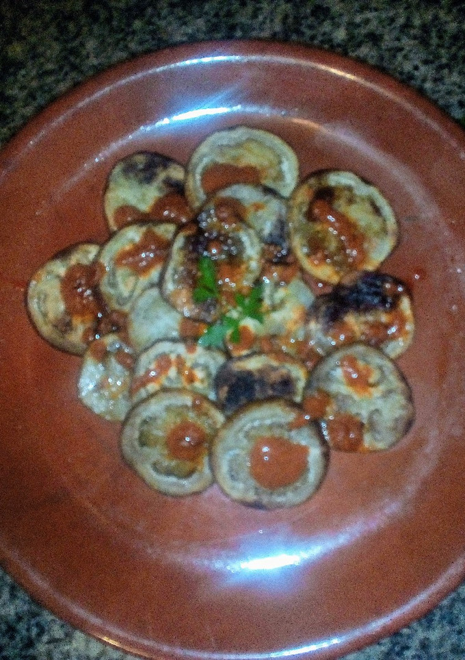 Una foto de Berenjenas al horno con mojo picón casero