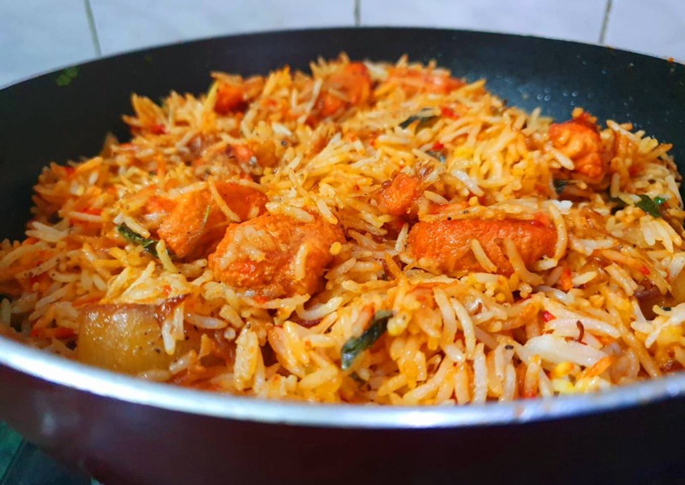 Hyderabadi Boneless Chicken 65 Biryani