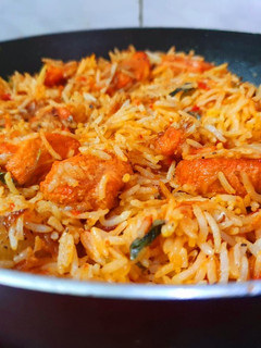 A picture of Hyderabadi Boneless Chicken 65 Biryani.