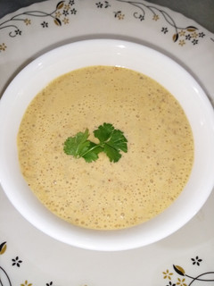 A picture of Garlic chutney.