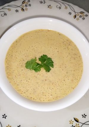 A picture of Garlic chutney.