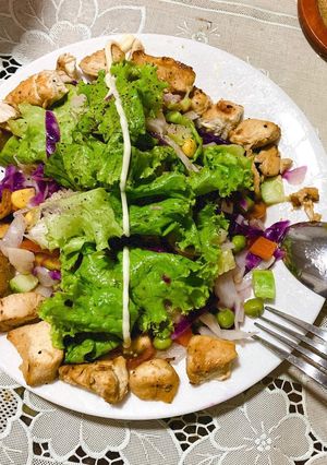 Hình của món Salad ức gà.