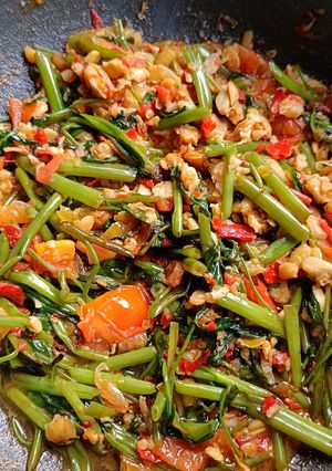 Foto resep Tumis sambal tempe kangkung
