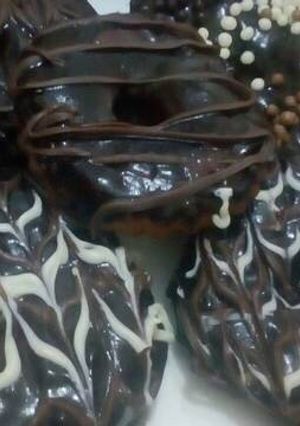 صورة لوصفة دونات بشوكلاته ولاروع