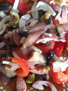 Una foto de Alambre de salchicha y surimi 🍲
