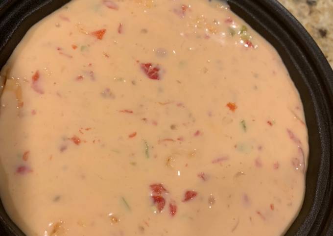 How to Make Quick Homemade White Queso Dip