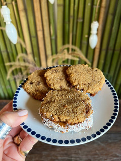 Una foto de Alfajores “saludables” 😋