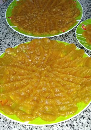 عکسی از دستور حلوا زعفرانی