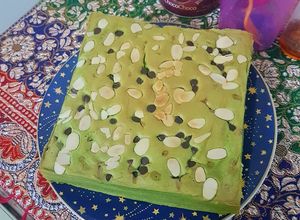 Foto resep Bolu Pandan Lembut Choco Chips n Almonds