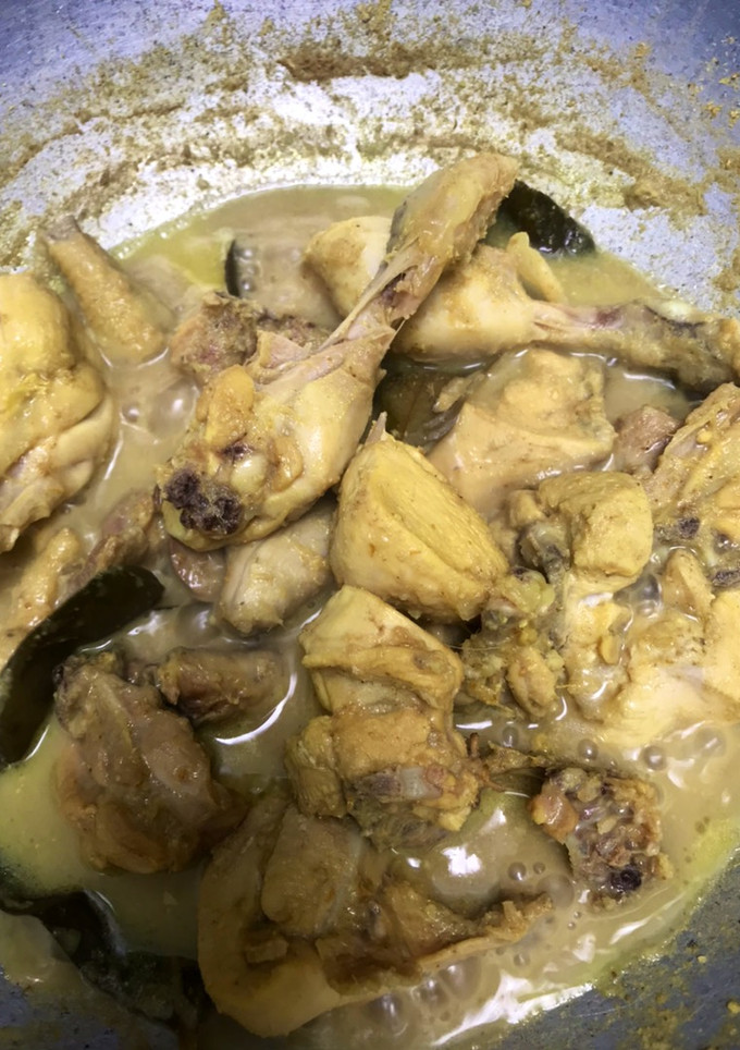 Foto resep Ayam ungkep bumbu kuning
