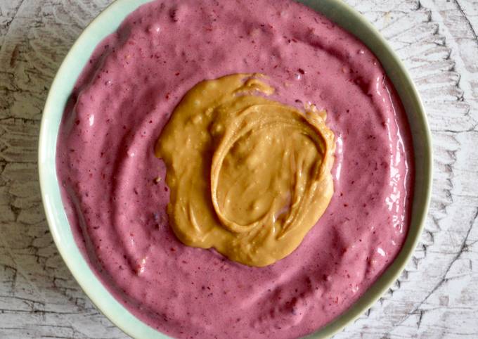 Easiest Way to Make Jamie Oliver Berry Peanut Butter Smoothie Bowl