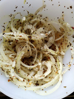 Une photo de Oignons marinés
