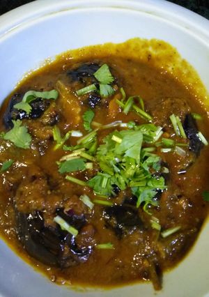 A picture of Brinjal curry.