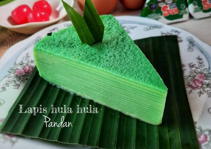 Lapis Hula Hula Pandan