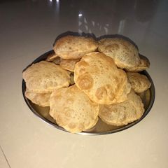 A picture of Puri.