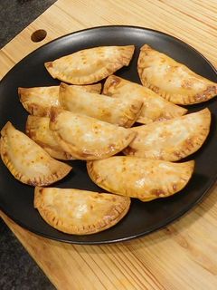 Una foto de Empanadillas de atún al horno
