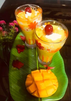 मॅगो मस्तानी (Mango Mastani Recipe In Marathi) रेसिपी चे मुख्य फोटो 