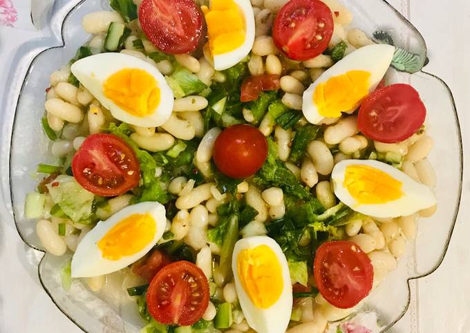 Piyaz (White Bean Salad)