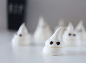 Foto principal de Fantasmas de merengue en Thermomix
