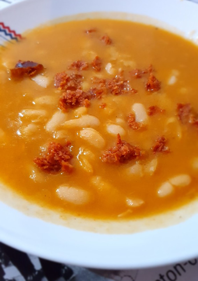 Una foto de Judías con chorizo