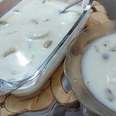 A picture of Ras malai.