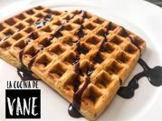 Una foto de waffles de yogurt