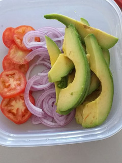 Una foto de Ensalada de aguacate