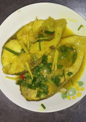 Hình của món Cá mè kho mẻ.
