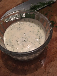 A picture of Easy tartar sauce.