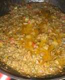 Hígado de res molido, en curry de coco